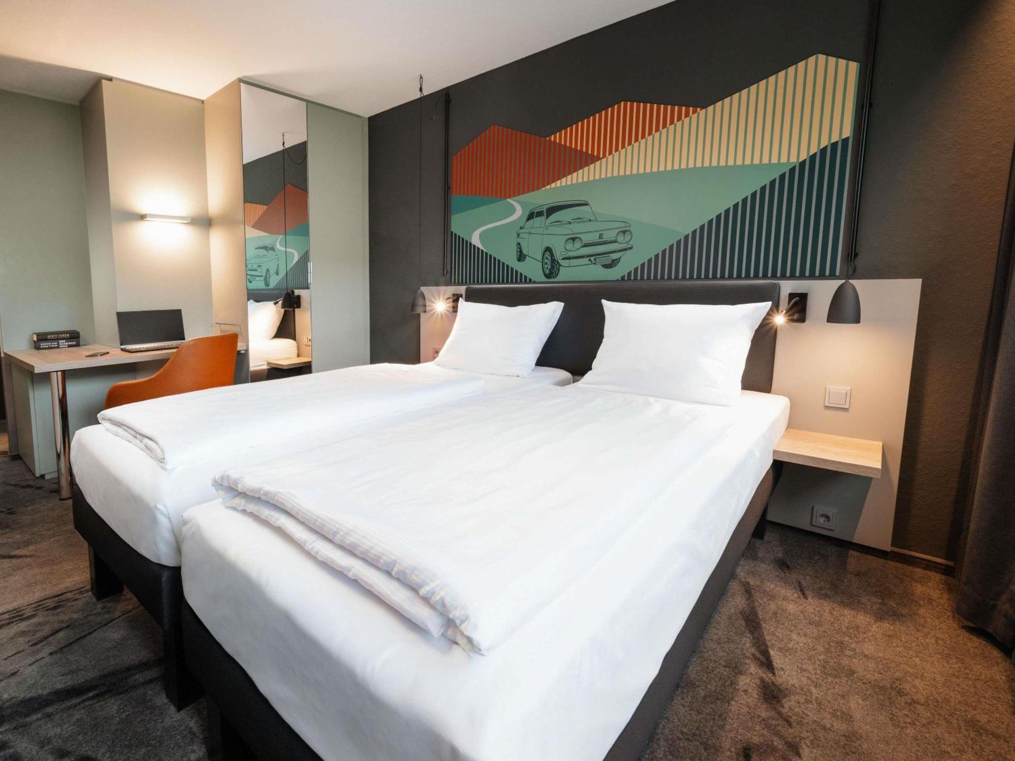 Standard Twin Room,1758262190:JPEG