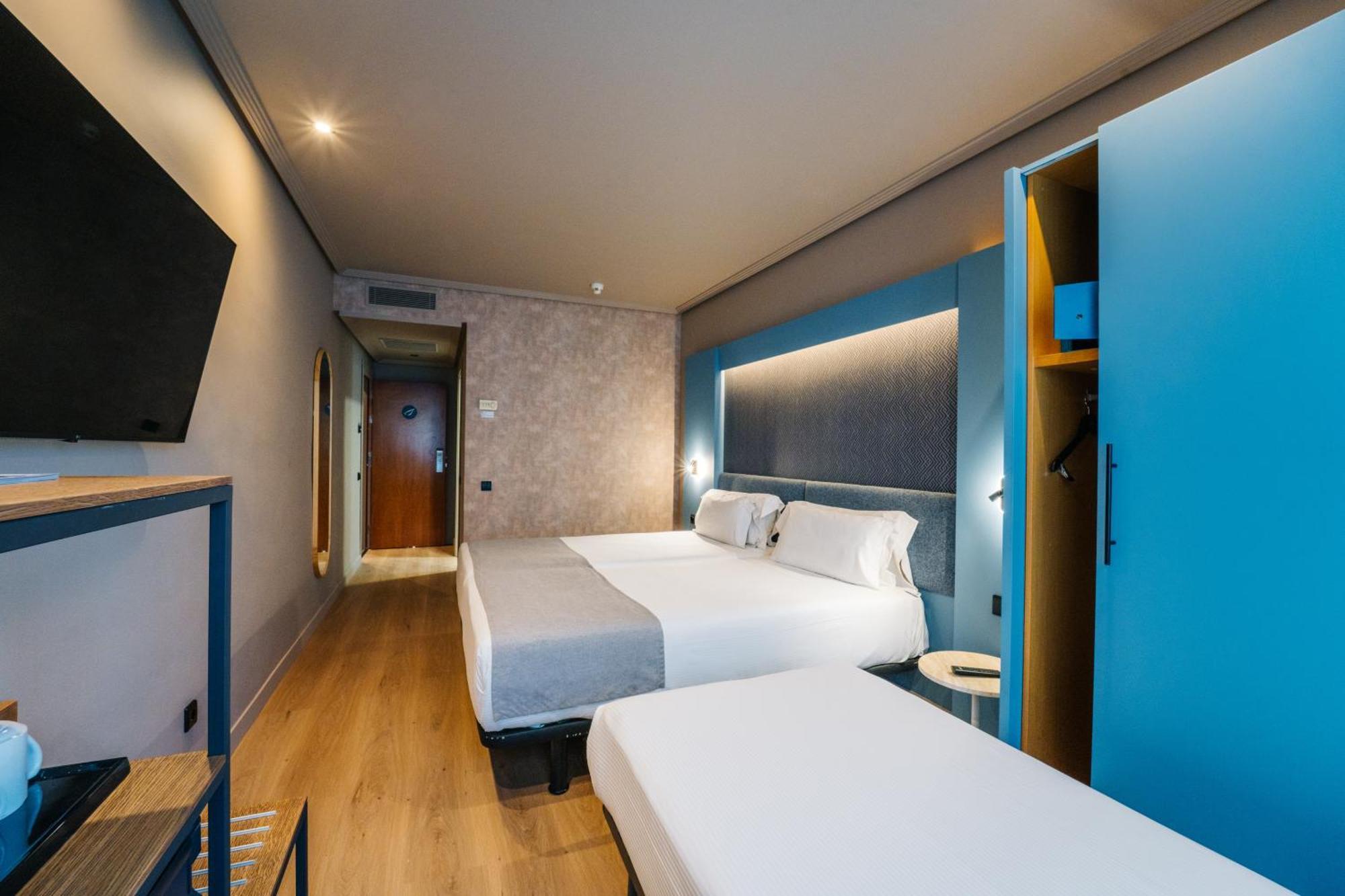 Dreibettzimmer
