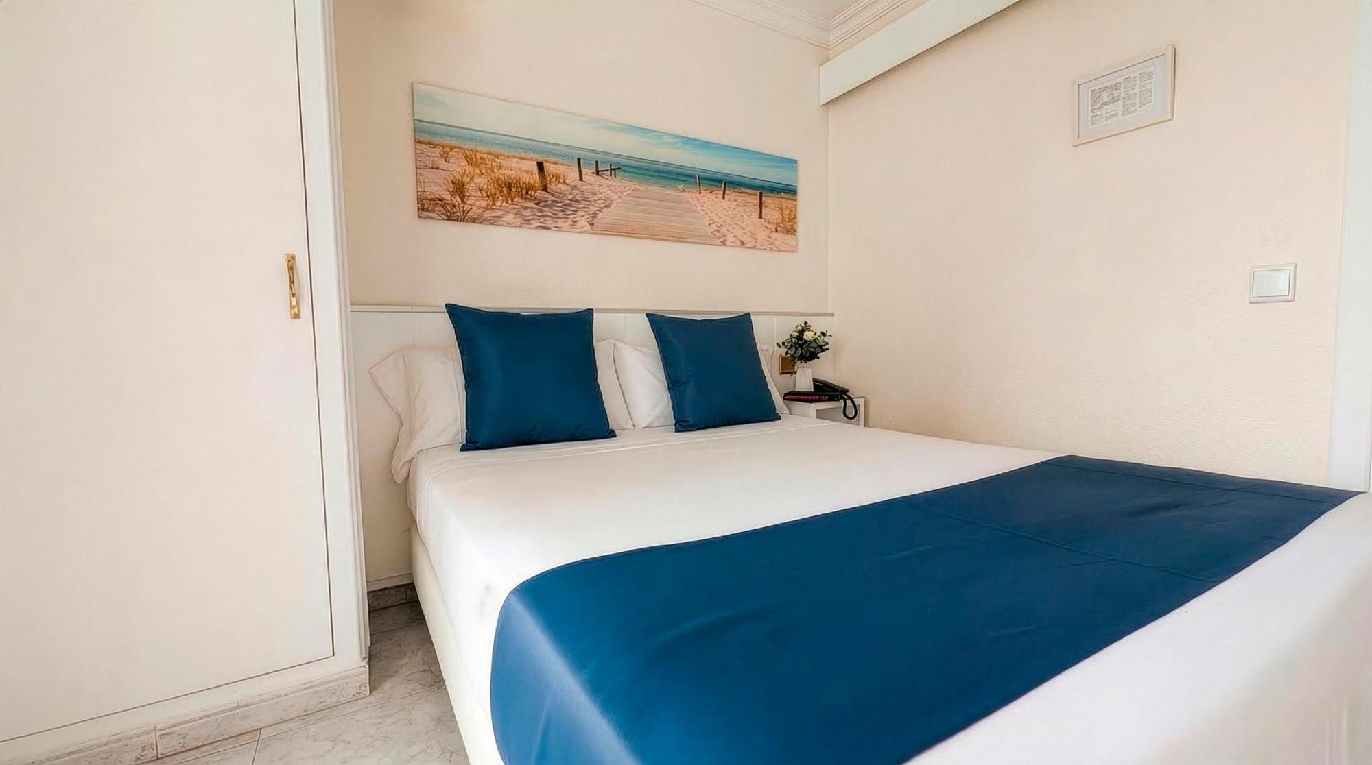 Double or Twin Room Balcony