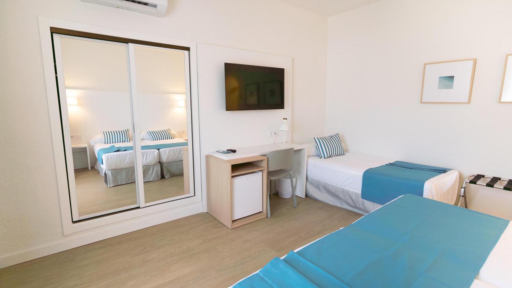 Dreibettzimmer