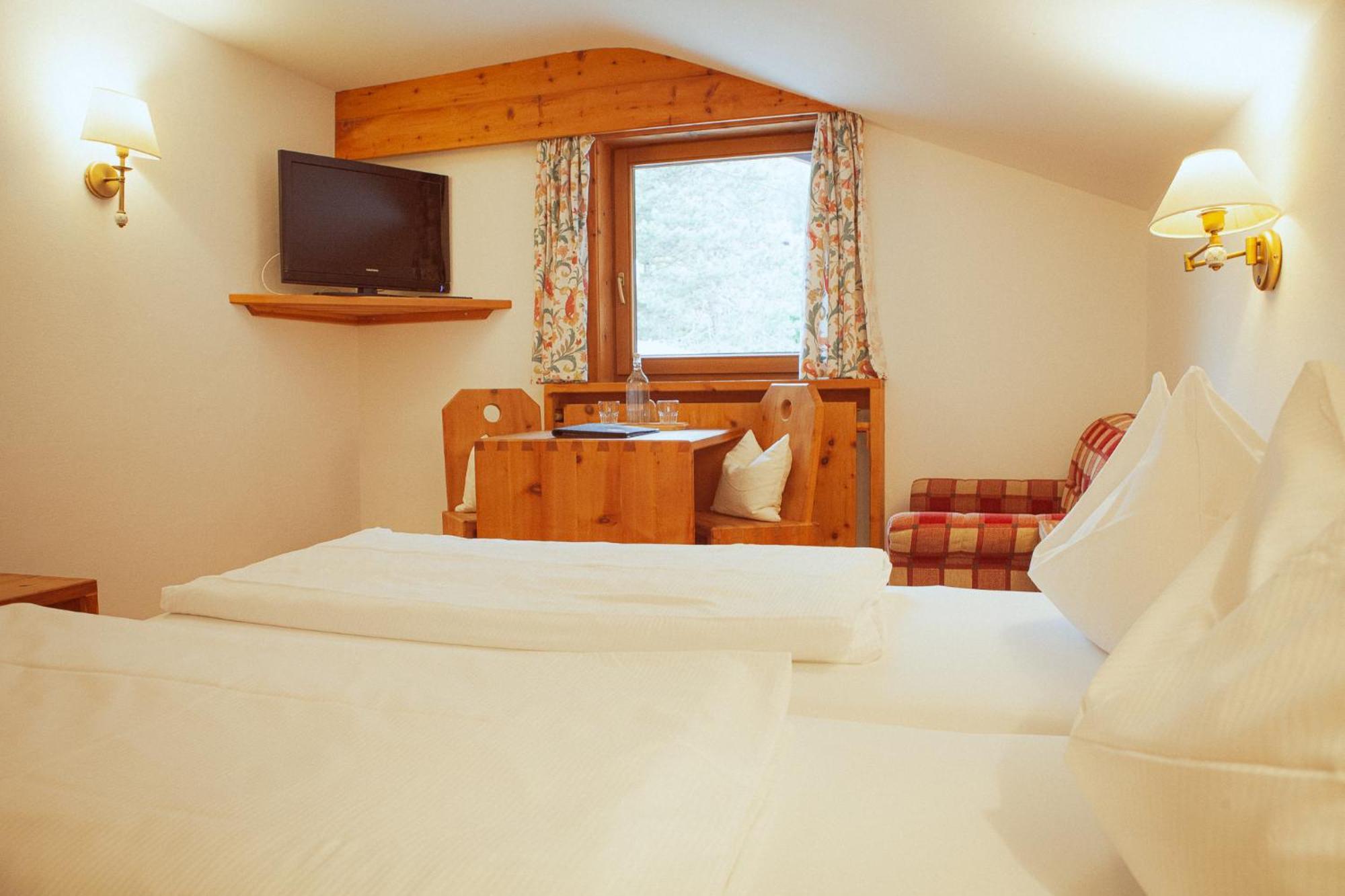 Economy Double Room
