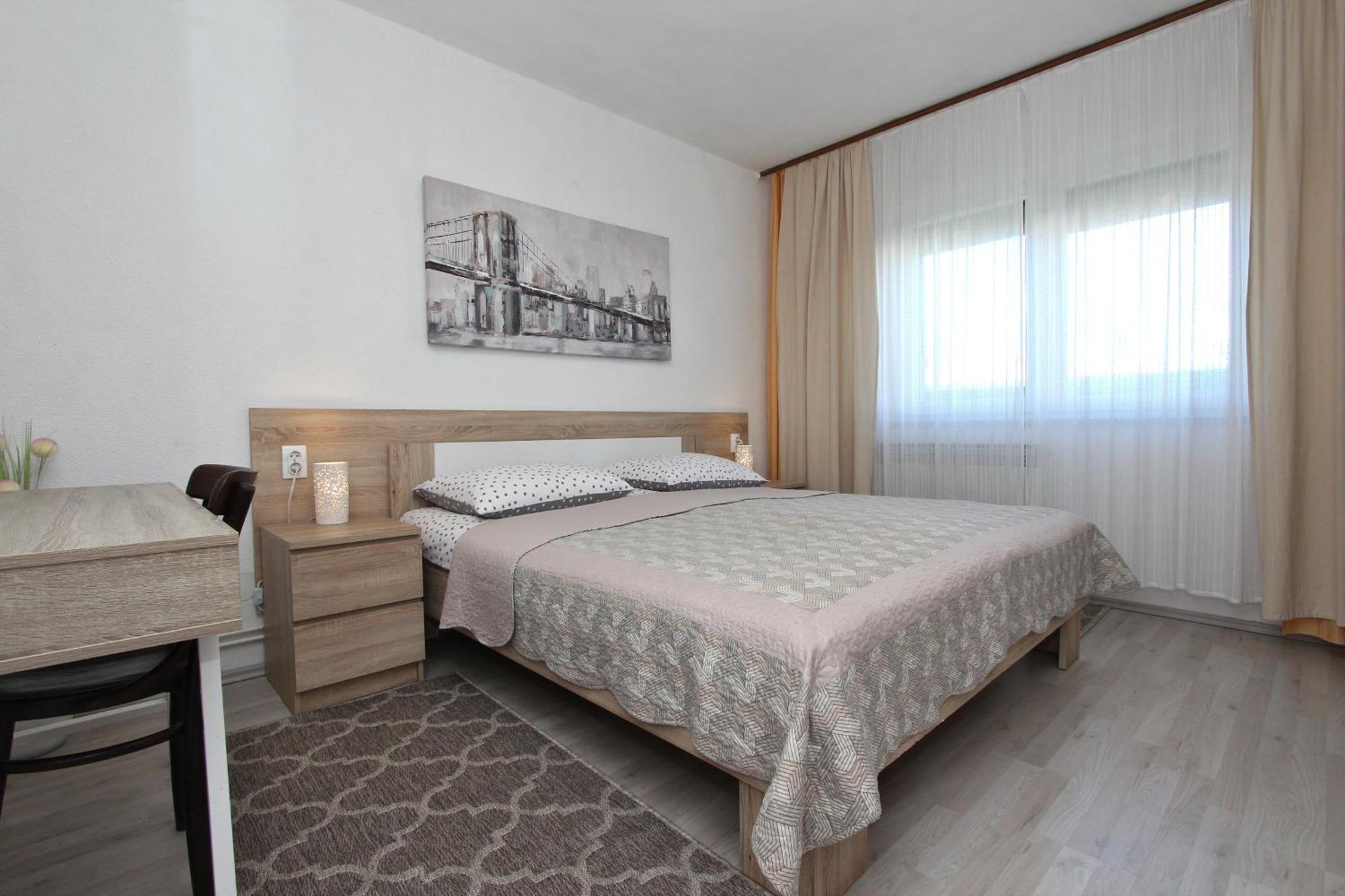 Apartment mit 1 Schlafzimmer und Terrasse