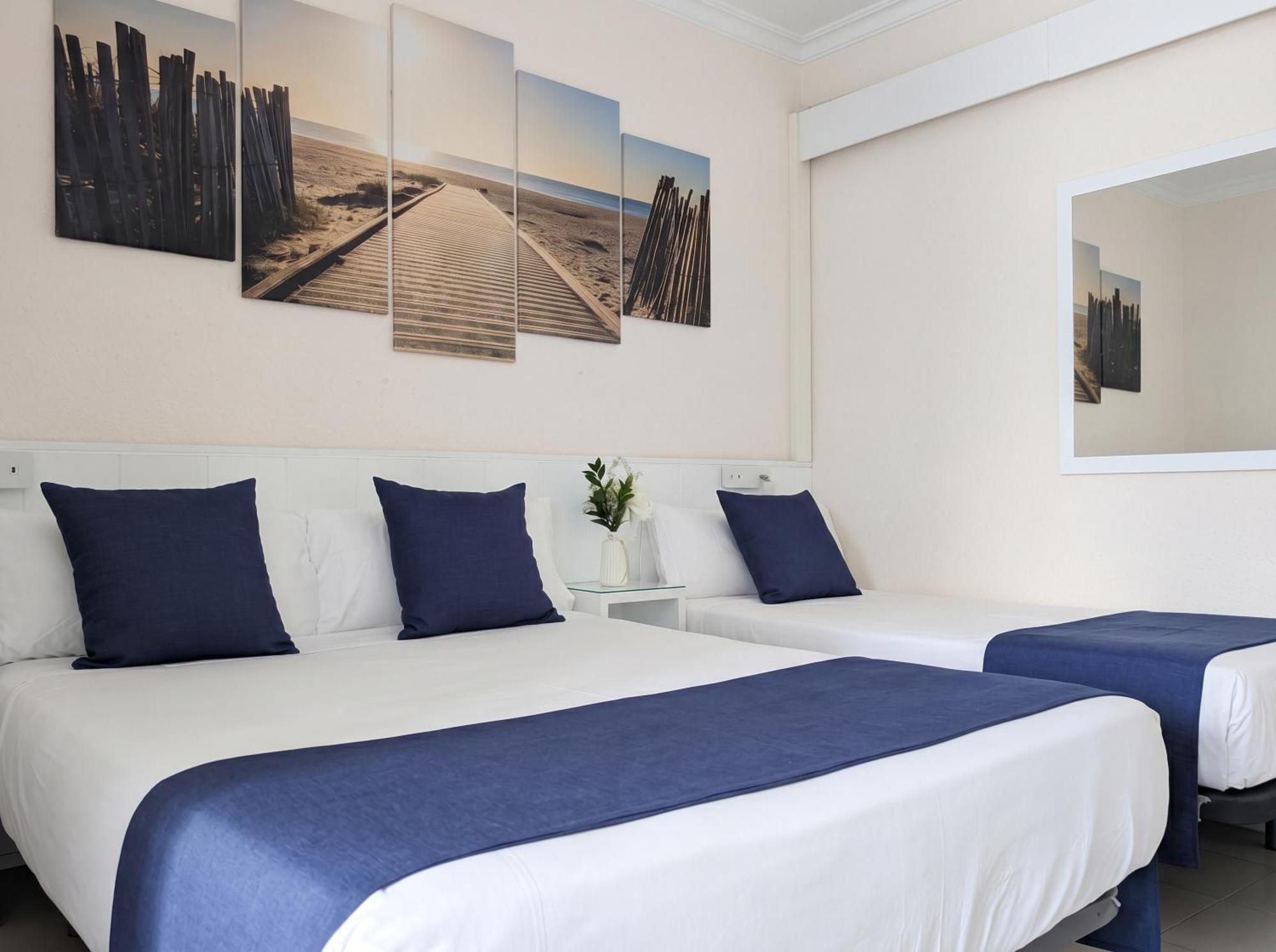 Triple Room Balcony