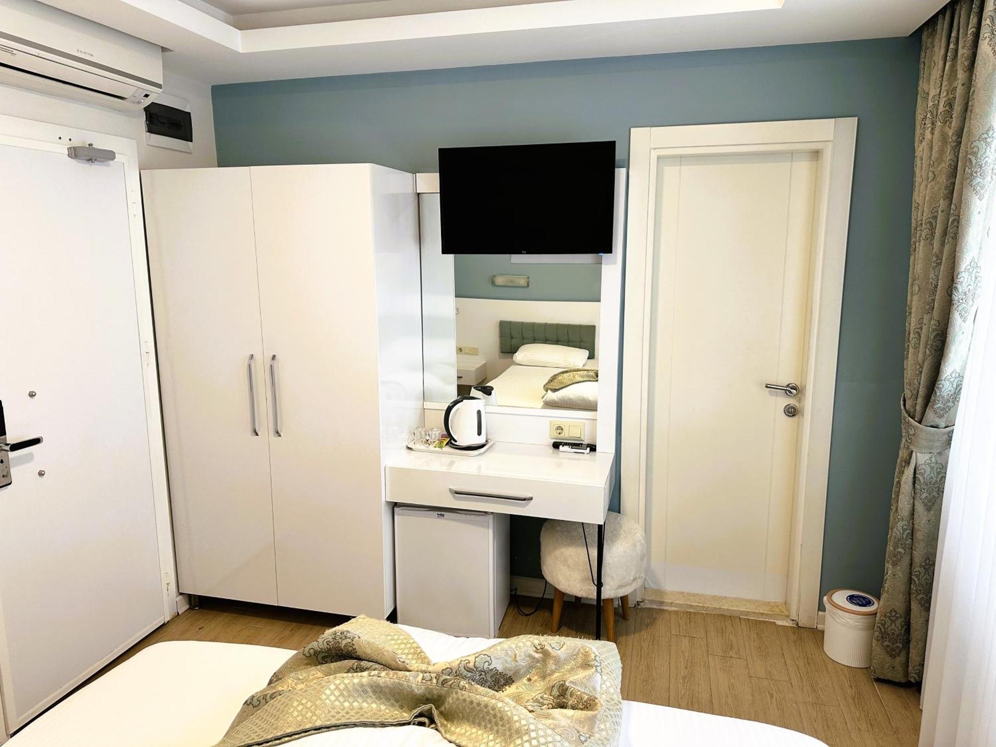 Deluxe Double or Twin Room,1770143429:JPEG
