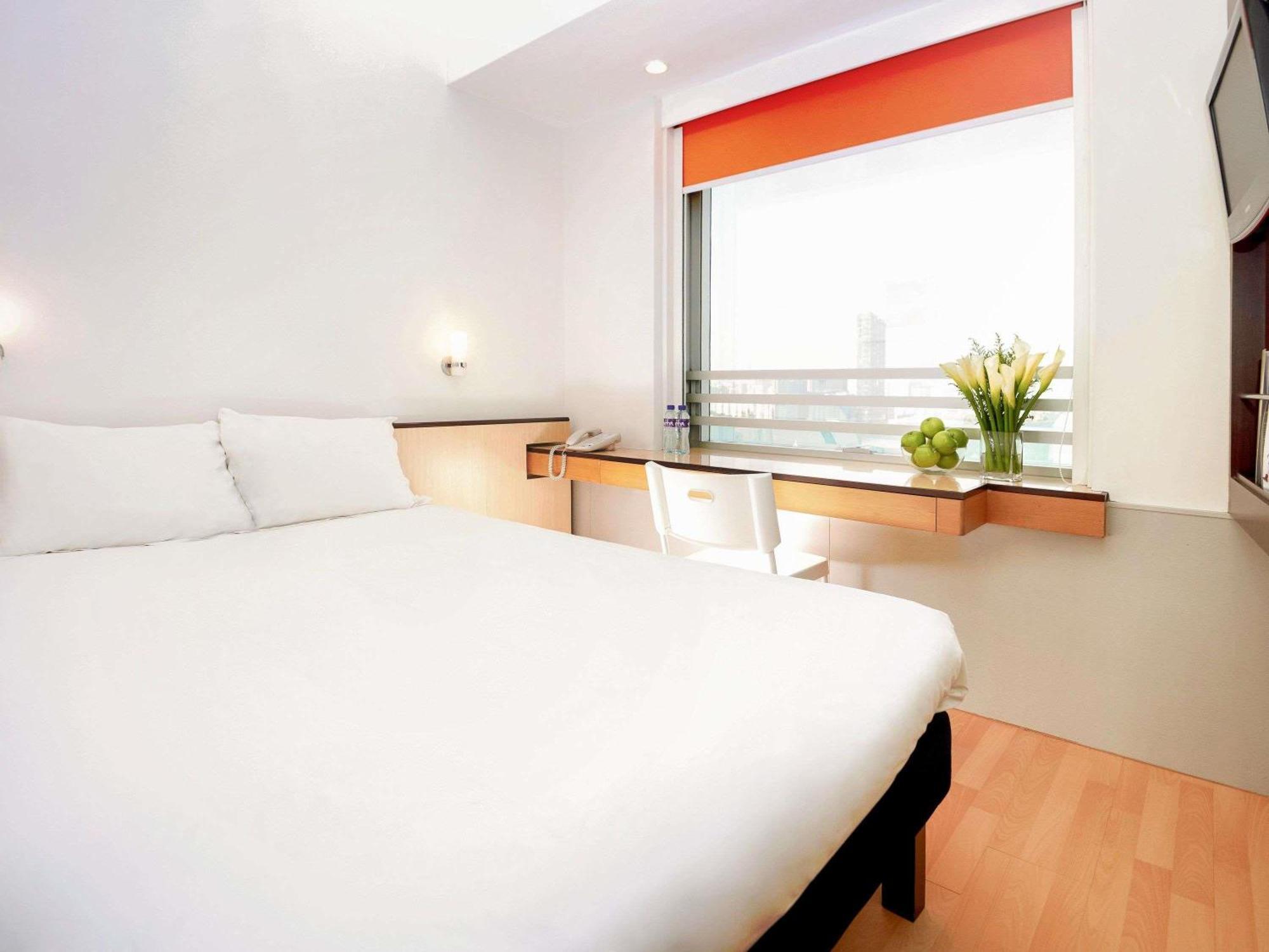 Superior Doppelzimmer mit Hafenblick