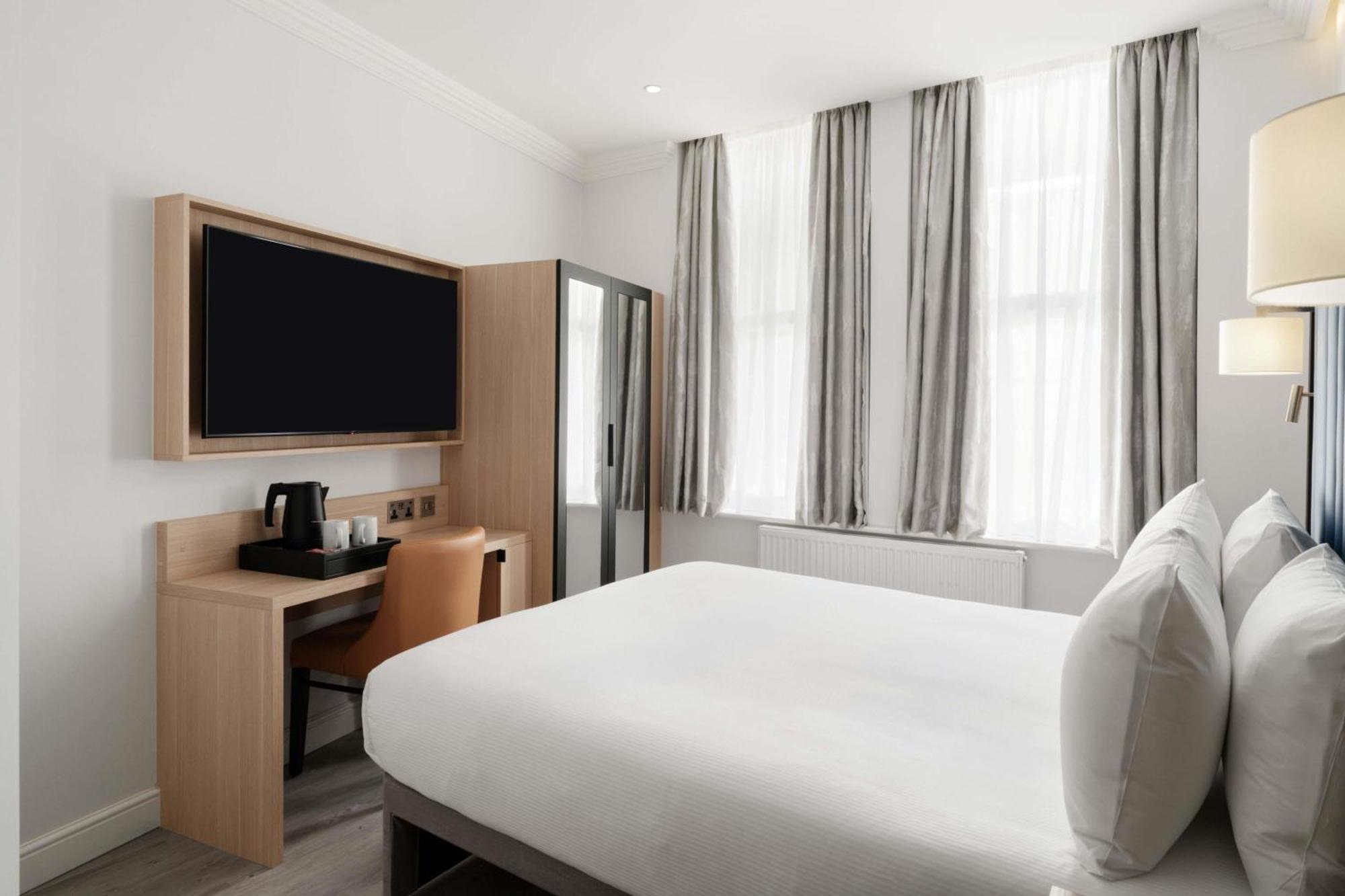 Zimmer mit Queensize-Bett