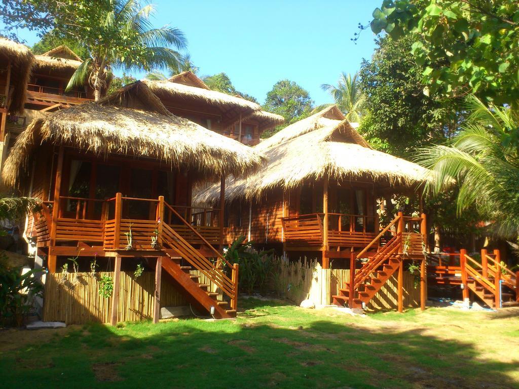 Bungalow am Strand mit Garten