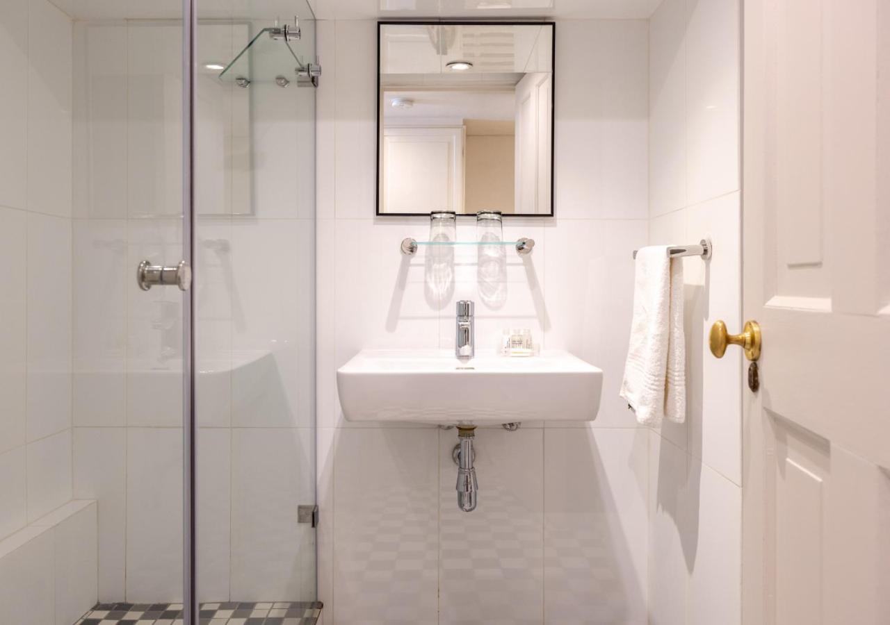 Classic Double or Twin Room
