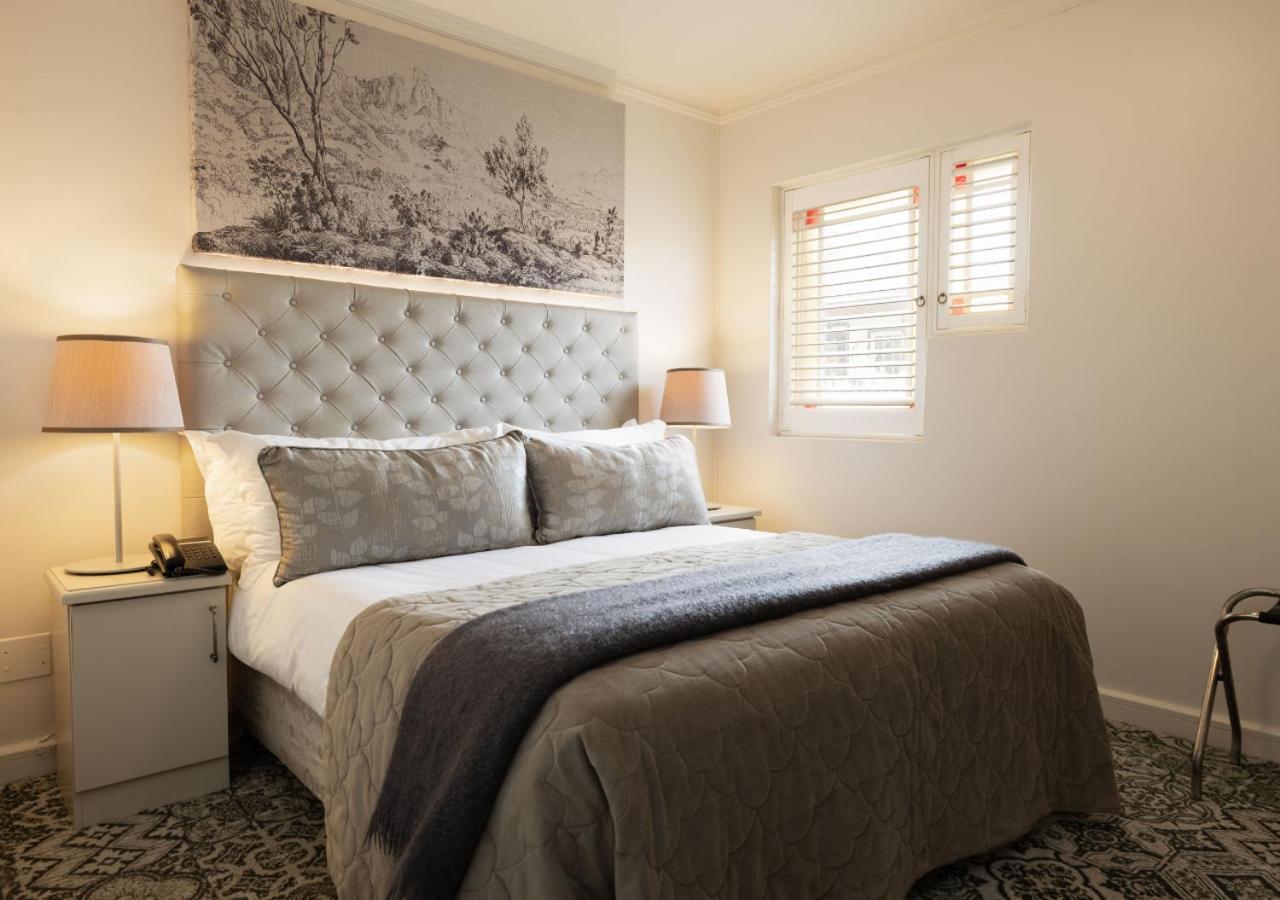 Petite room