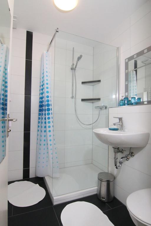 Double Room,184638027:JPEG