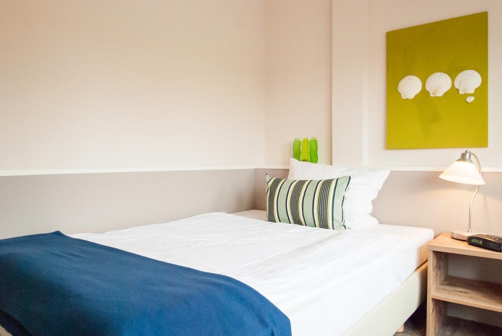 Doppel-/Zweibettzimmer mit Stadtblick