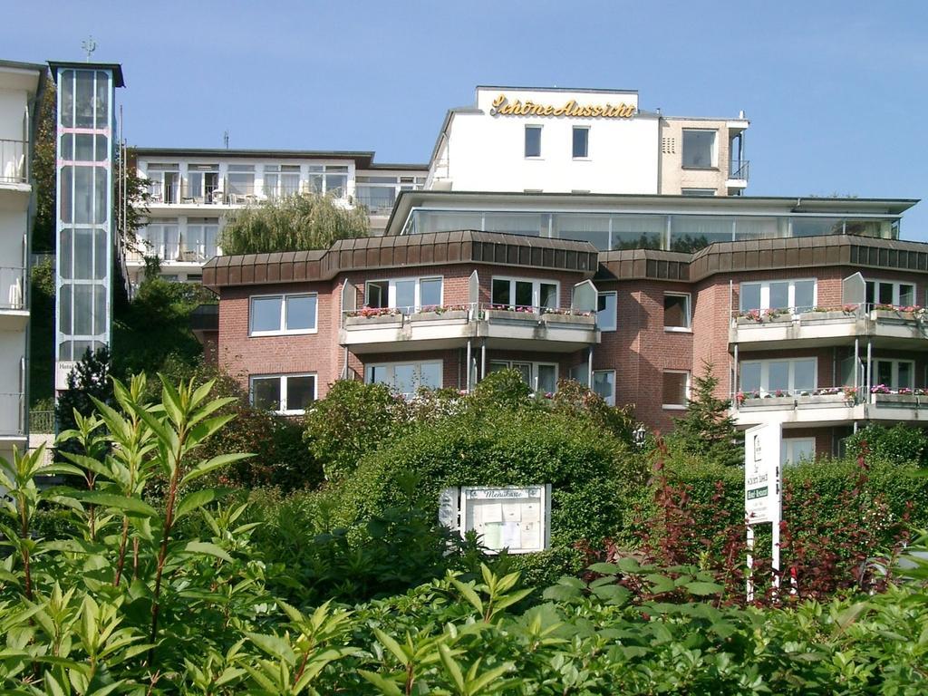 Double Room with Balcony,733018039:JPEG