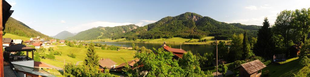 Studio mit Balkon