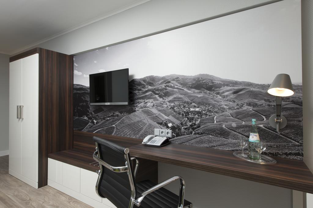 Superior Single Room,1705553727:JPEG