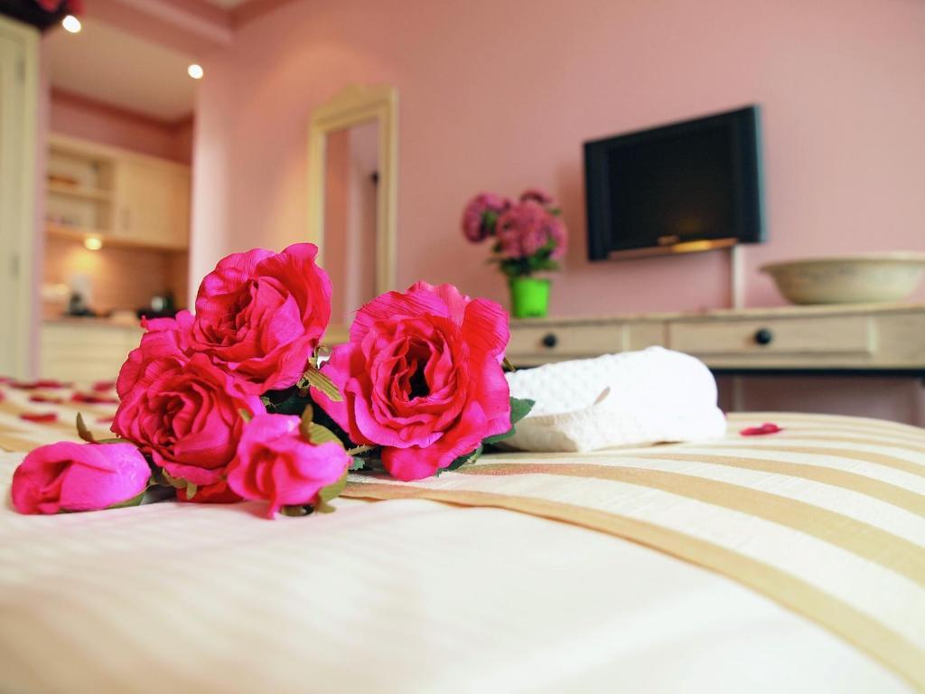 Double Room,109690950:JPEG