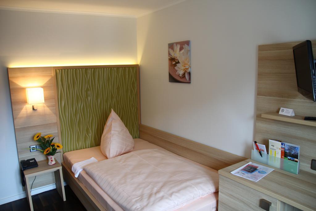 Comfort Single Room