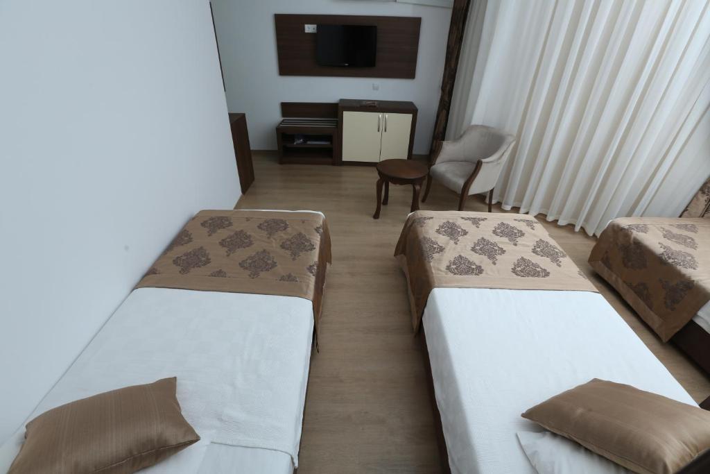 Standard Double or Twin Room Side Sea View,37601389:JPEG