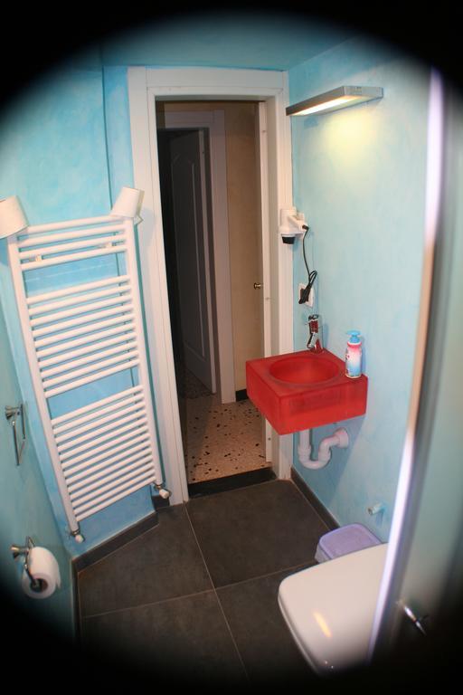 Familienzimmer mit eigenem externen Bad