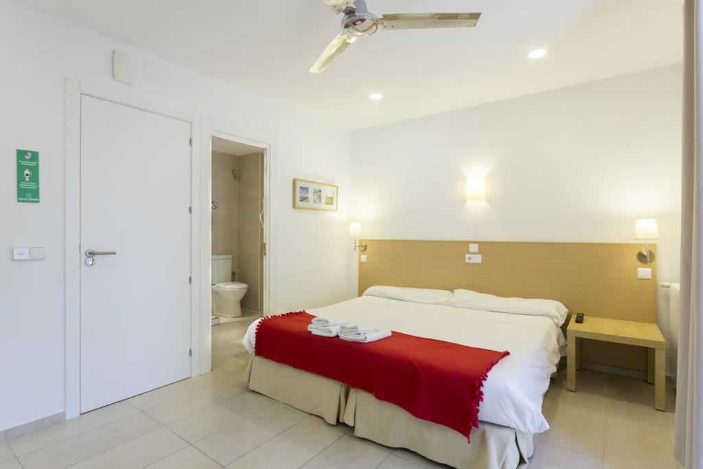 Double or Twin Room Balcony