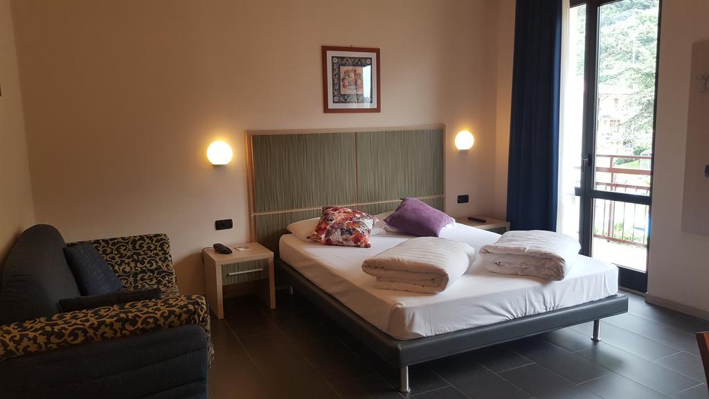 Double Room,395281008:JPEG