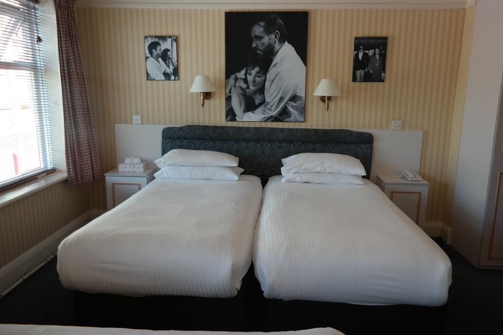 Vierbettzimmer