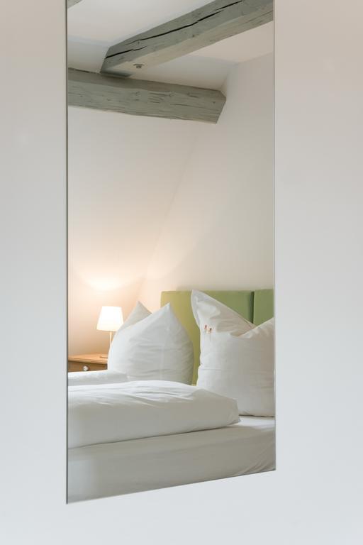 Double Room,1597550829:JPEG
