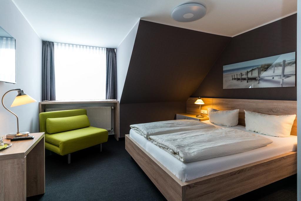 Classic Dreibettzimmer