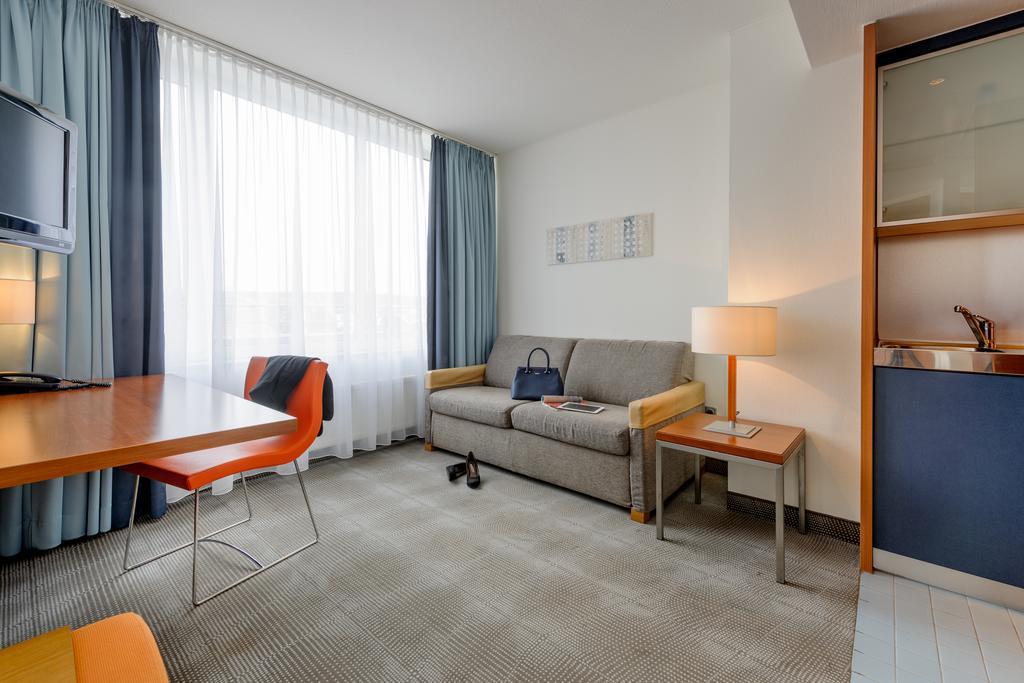 Executive Zimmer mit Queensize-Bett und Sofa