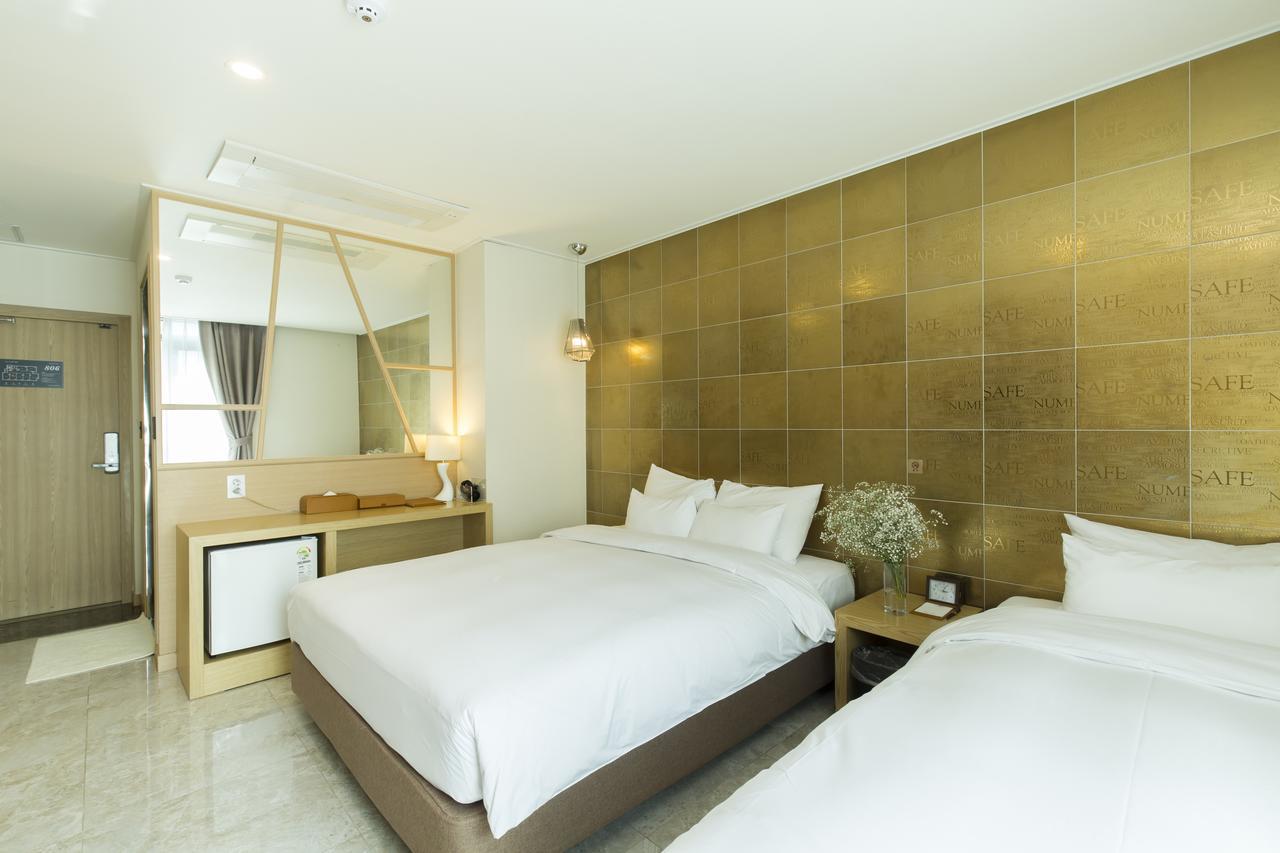 Deluxe Twin Room,678387804:JPEG