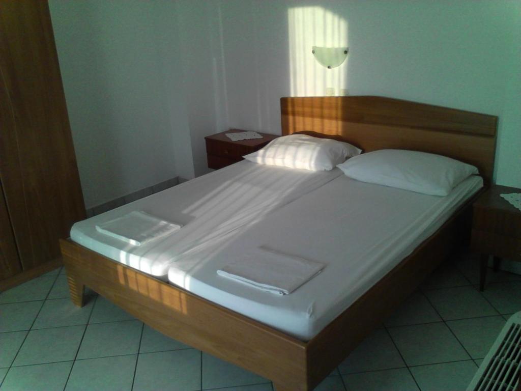 Doppelzimmer mit Balkon und Meerblick