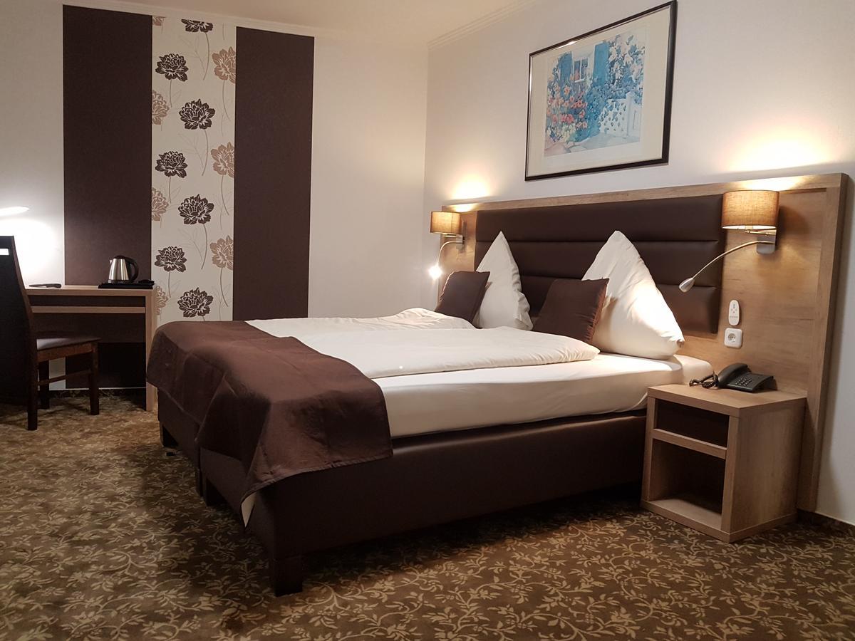 Double Room,641027967:JPEG