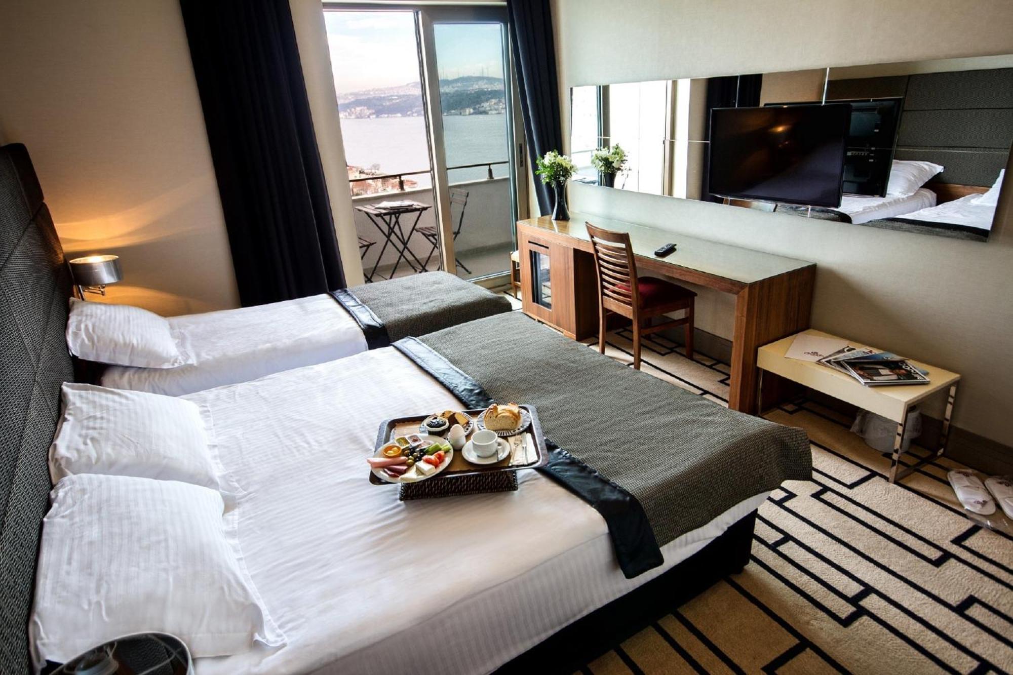 Deluxe Bosphorus Triple Balcony Room,1584423122:JPEG