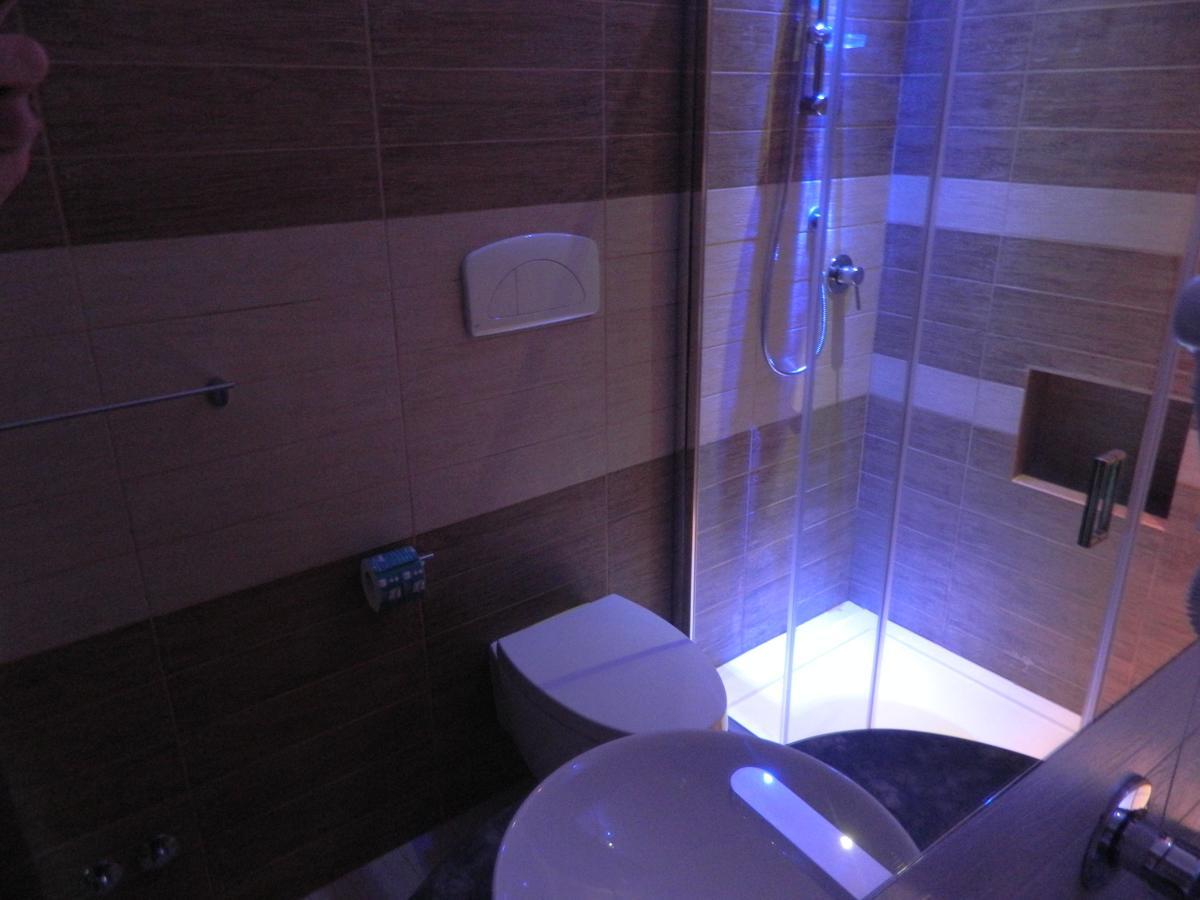 Standard Double Room,576399369:JPEG