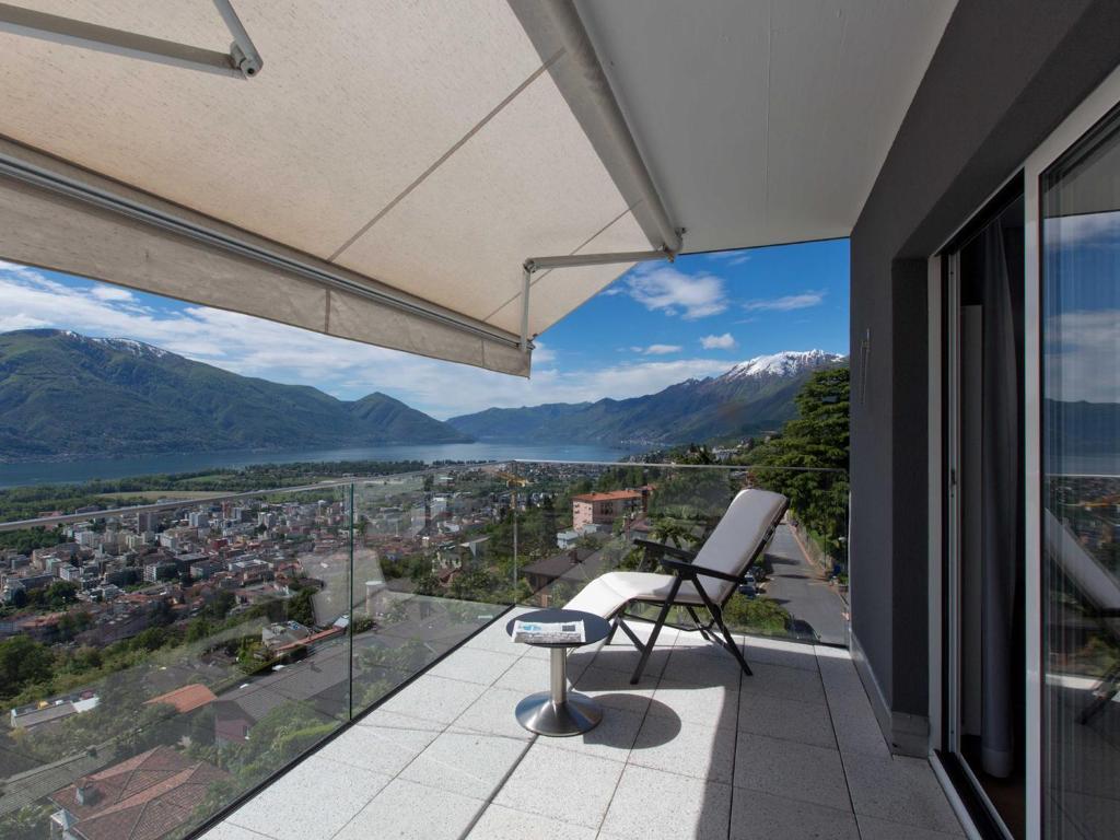 Premium Double or Twin Room with Lake View,58375480:JPEG