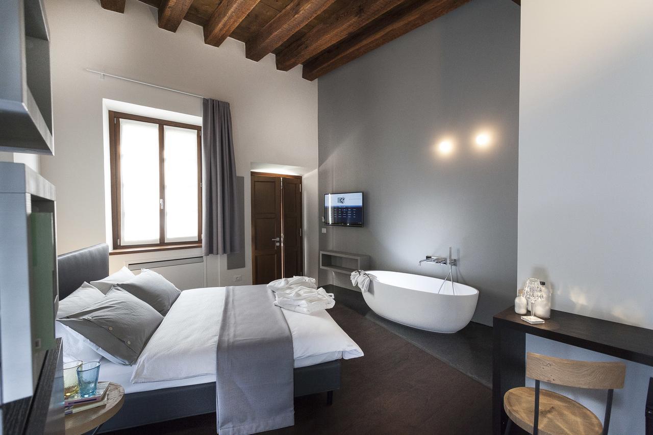 Deluxe Doppelzimmer mit Bad
