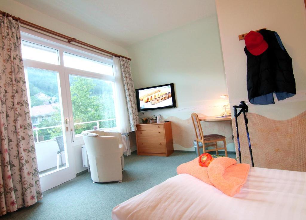 Single Room,403764858:JPEG