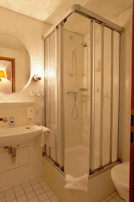 Standard Double Room,1219226584:JPEG