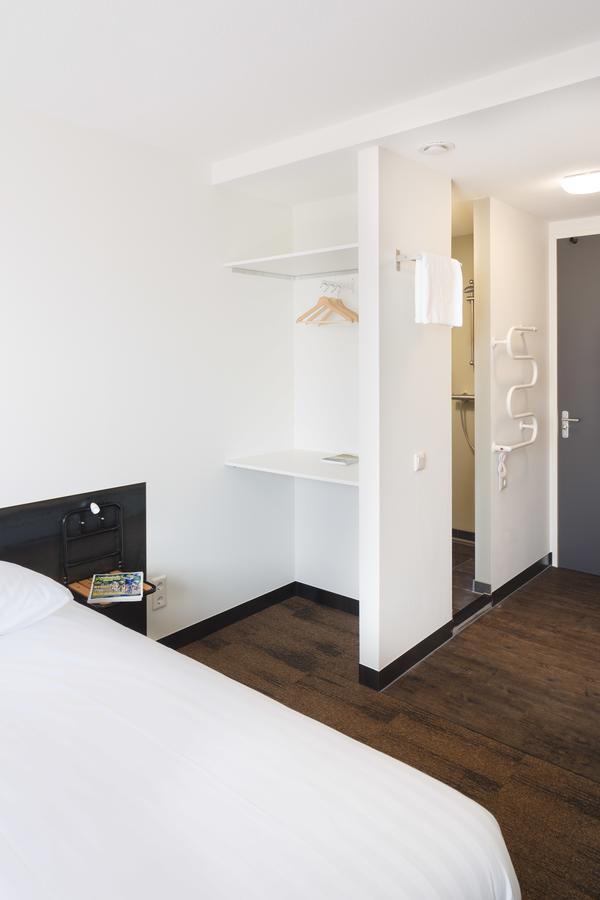 Dreibettzimmer mit eigenem Bad