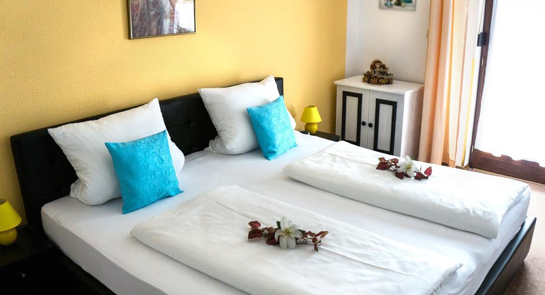 Budget Double Room,640454958:JPEG