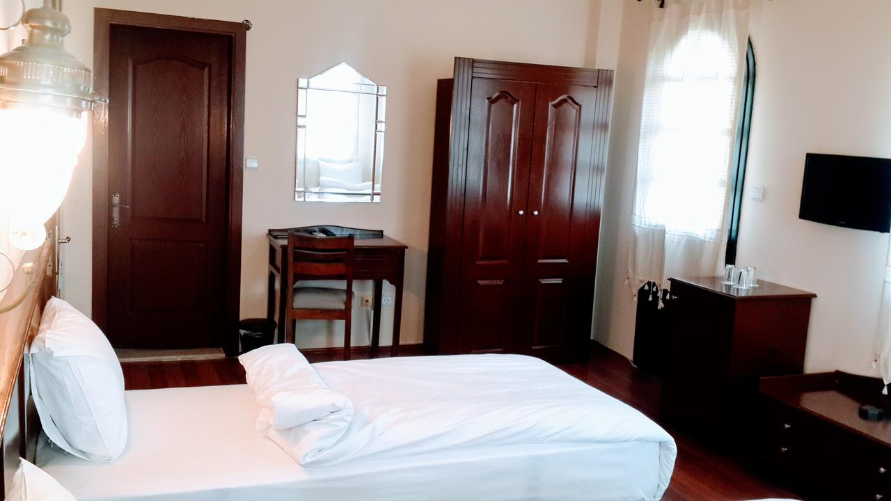 Zimmer mit Landblick