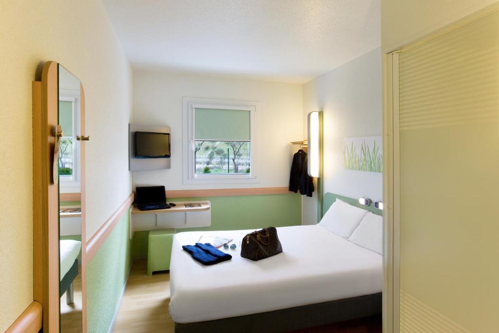 Zimmer mit Queensize-Bett