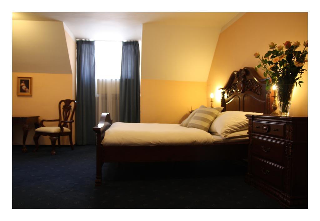 Deluxe Double Room,65909320:JPEG