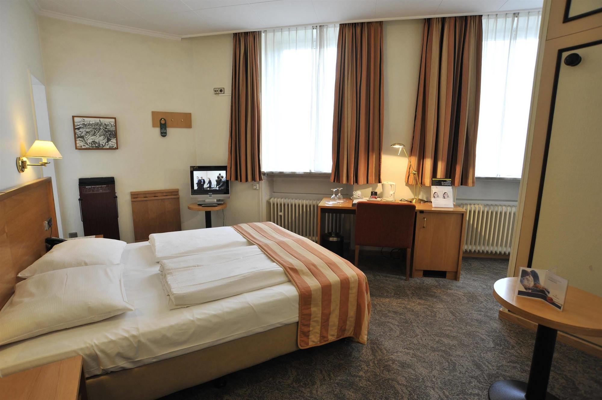 Dreibettzimmer