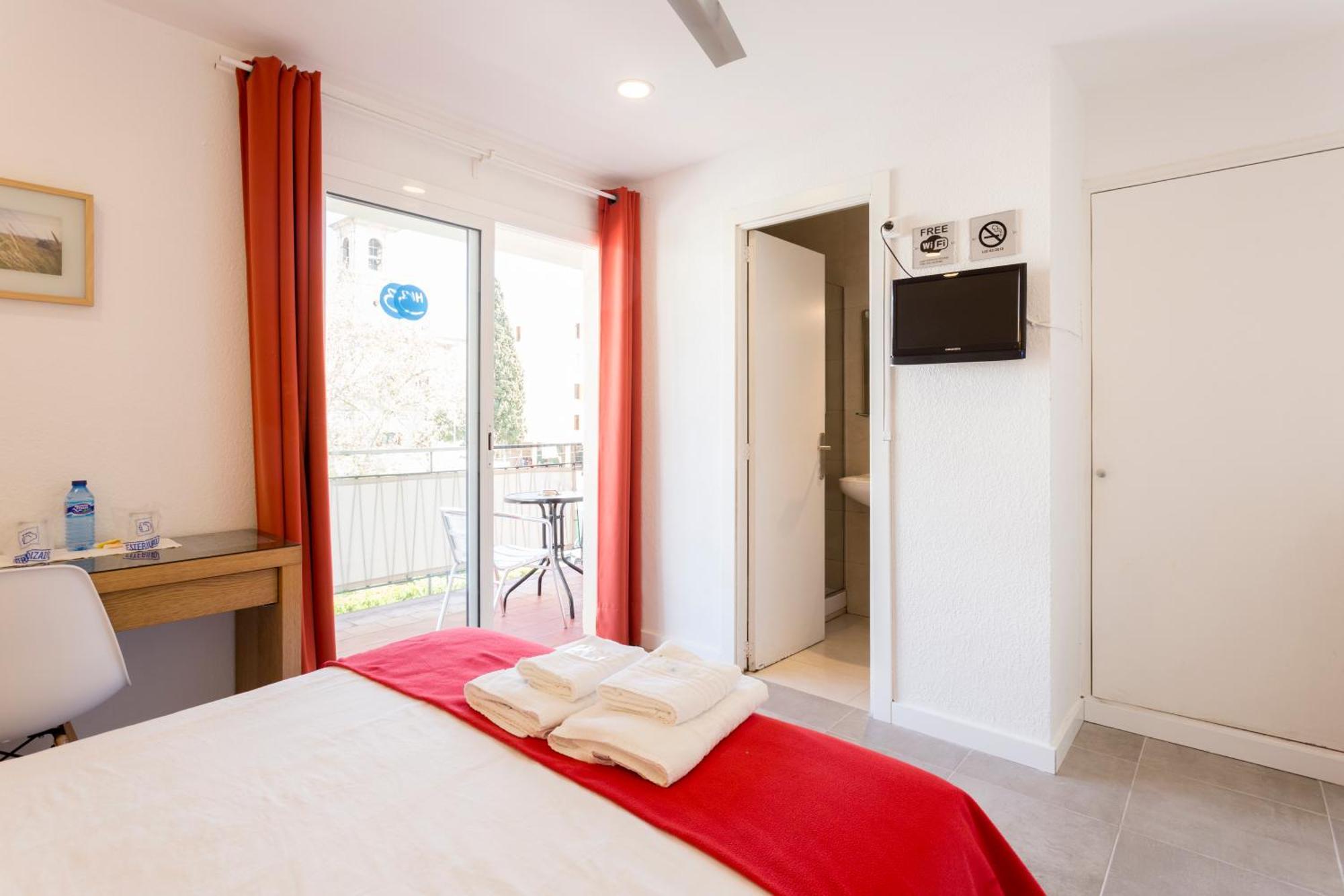 Double or Twin Room Balcony