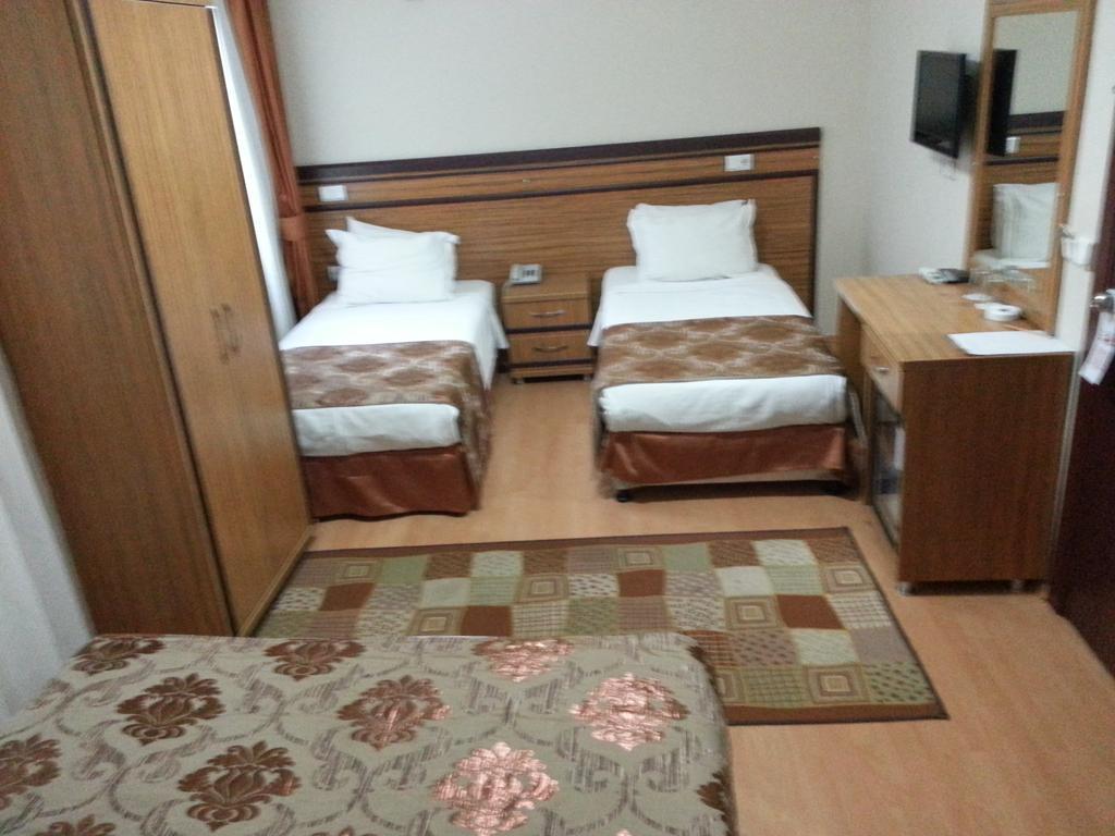 Standard Dreibettzimmer