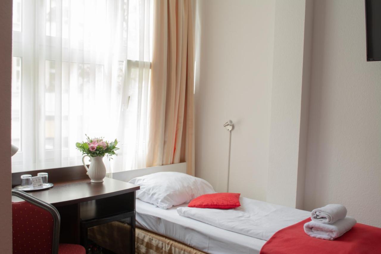 Zweibettzimmer