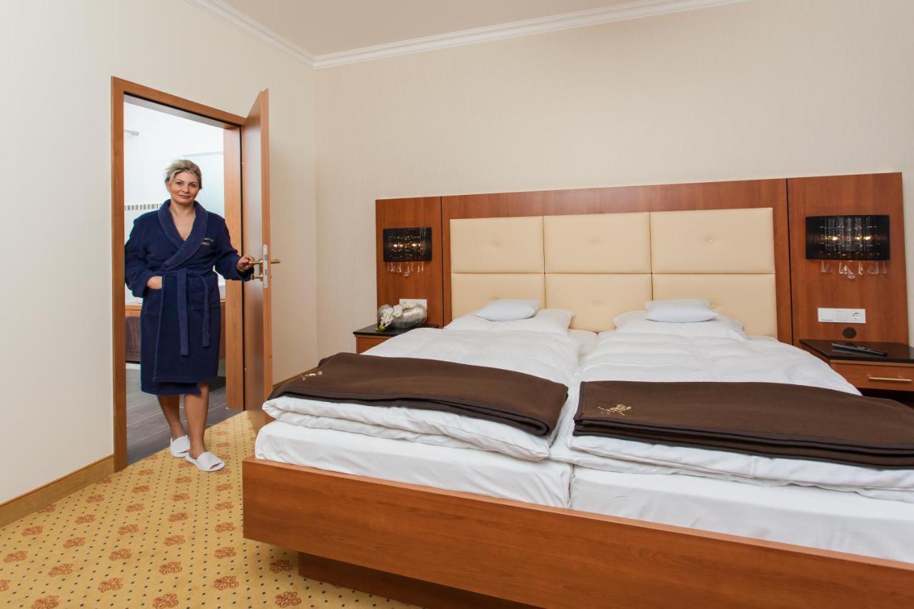 Junior Suite,727747690:JPEG