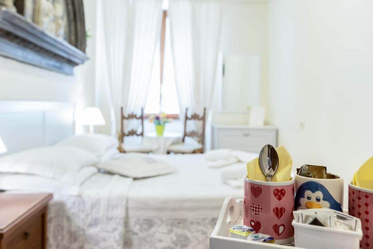 Doppelzimmer mit eigenem externen Bad
