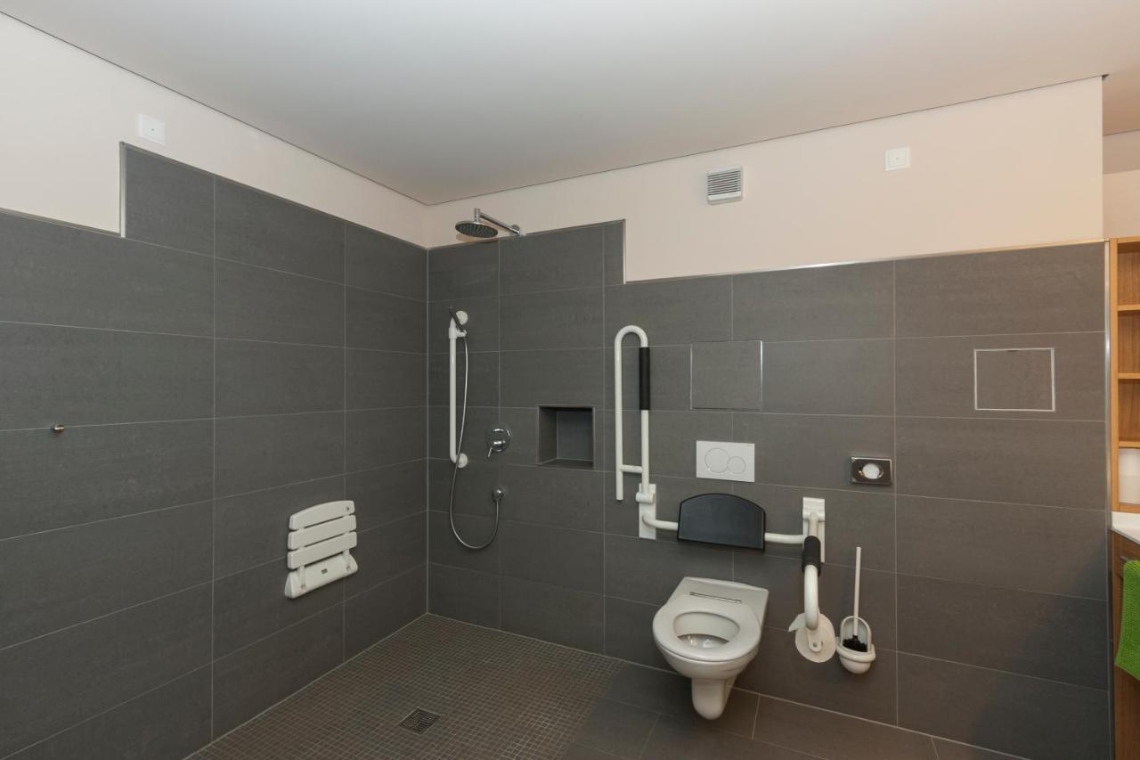 Double Room - Disability Access,749845622:JPEG