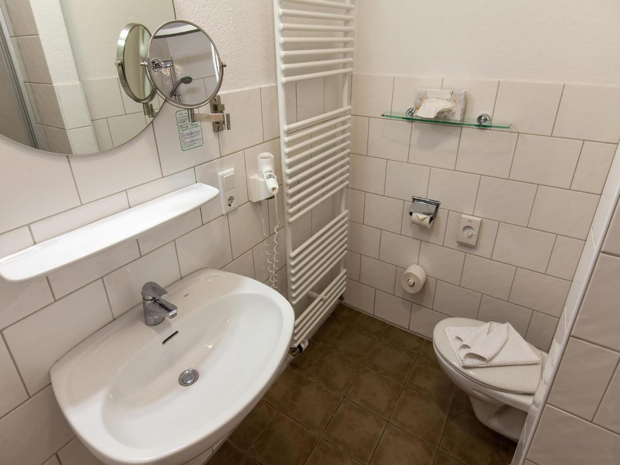 Standard Double Room,974633746:JPEG